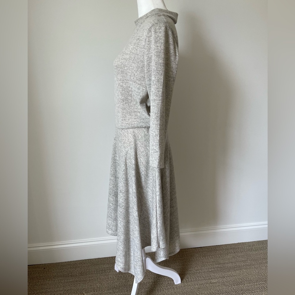 Alya Heather Gray Knit Dress - Size L - Picture 3 of 9